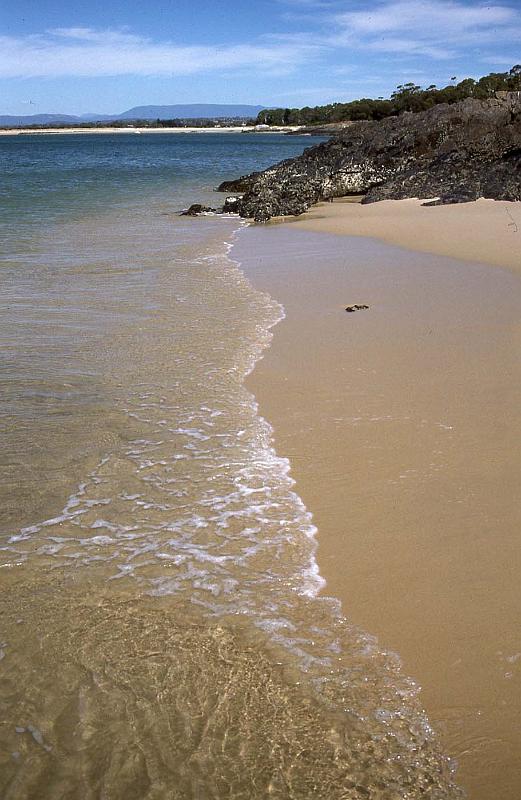 WT 0400 078-22 Australia.jpg